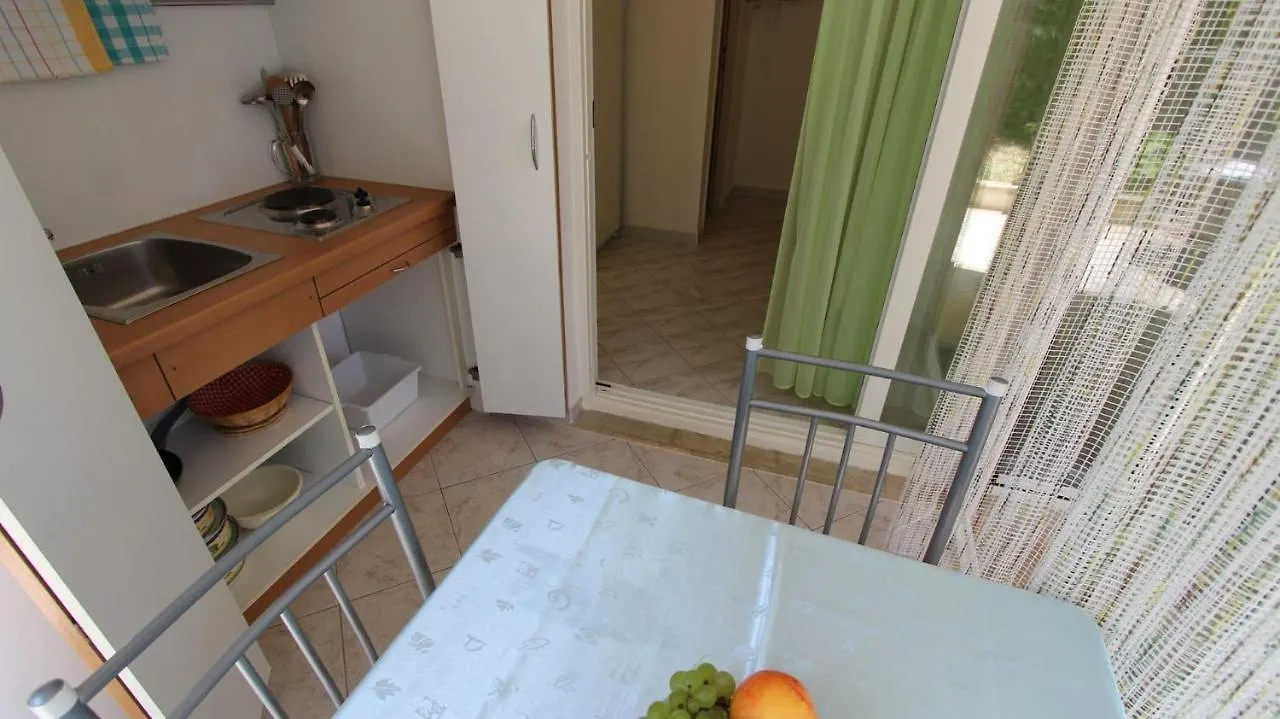 Apartments Darko Porat  2*, Porat (Krk)