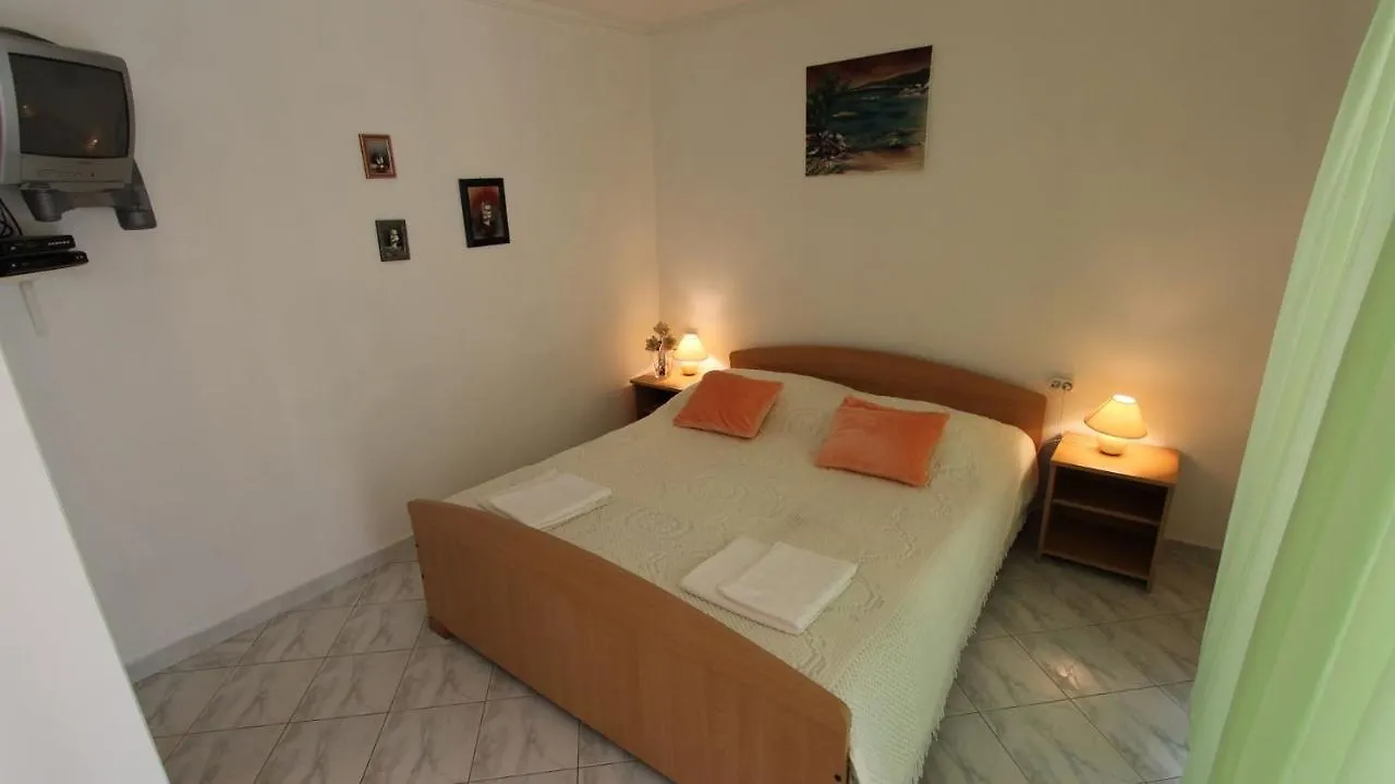 Apartments Darko Porat  Guest house