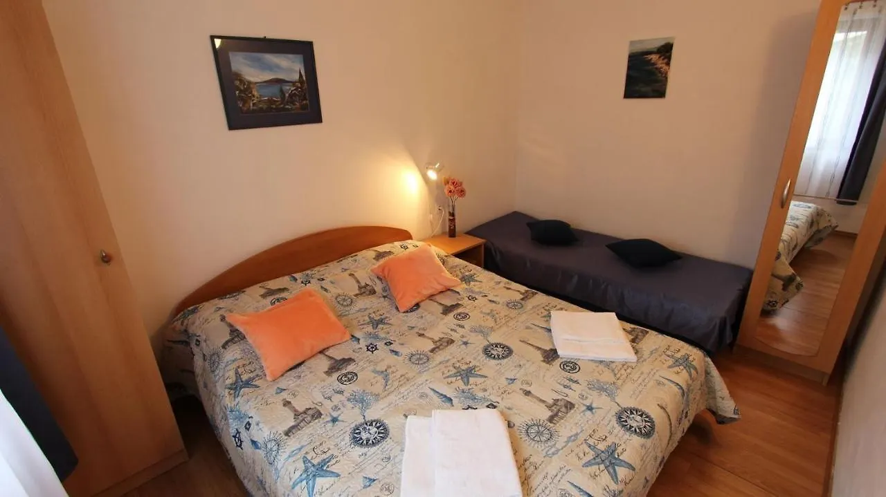Guest house Apartments Darko Porat