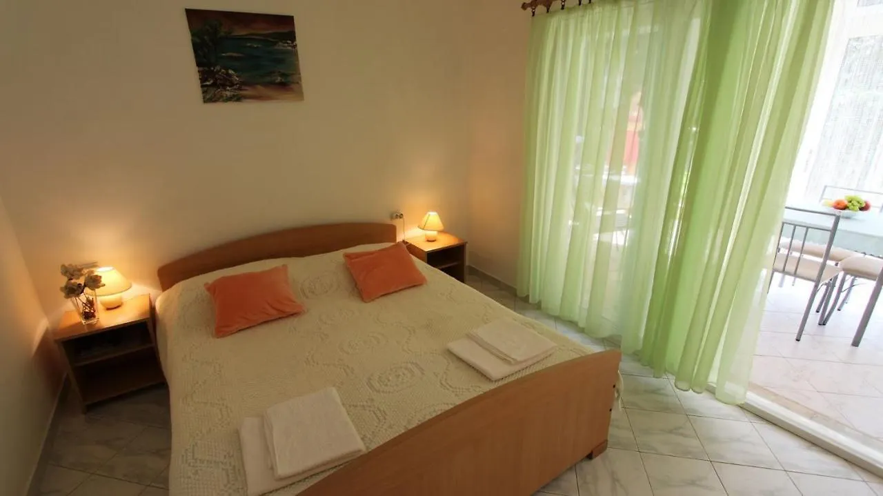 Guest house Apartments Darko Porat