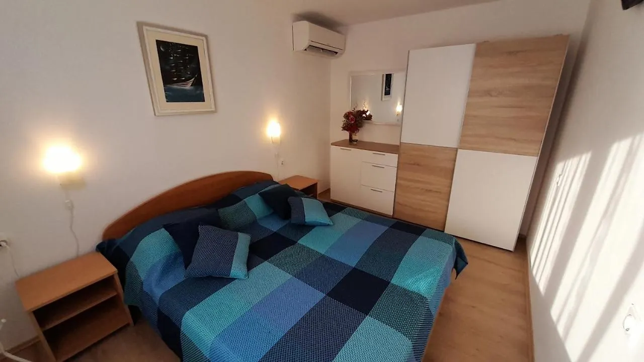 Apartments Darko Porat  Croatia
