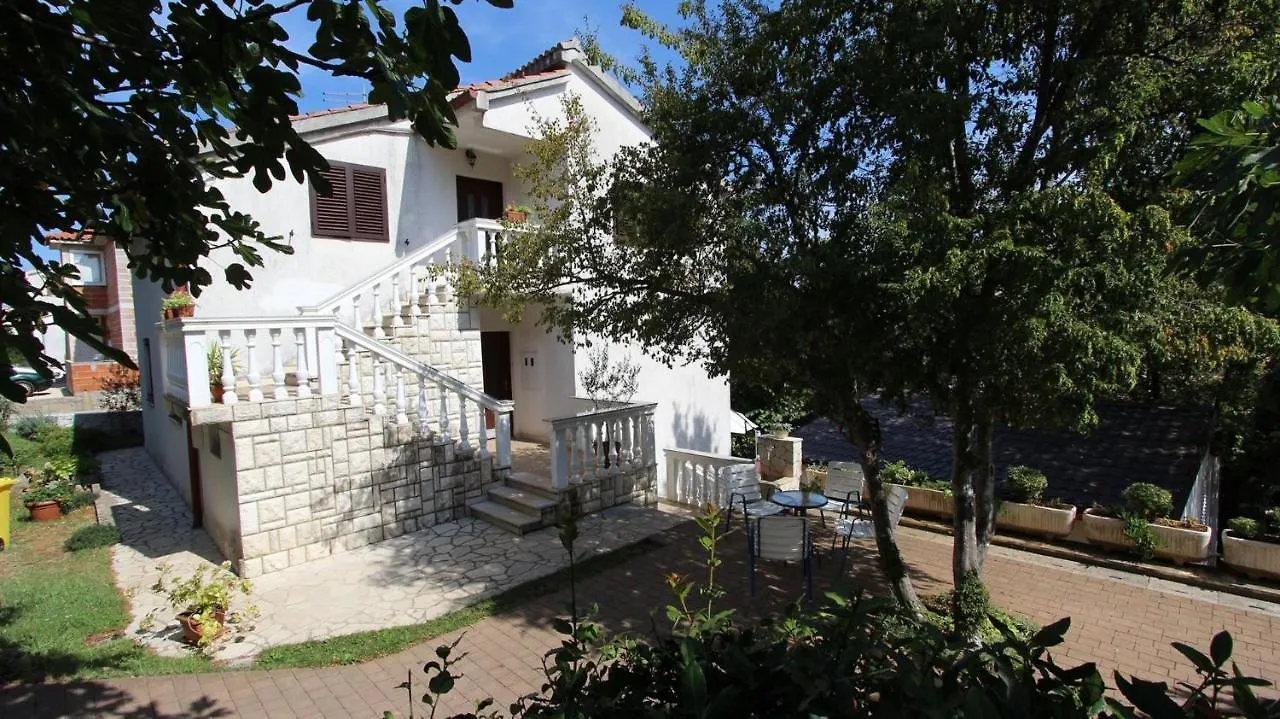 Apartments Darko Porat  Porat (Krk)