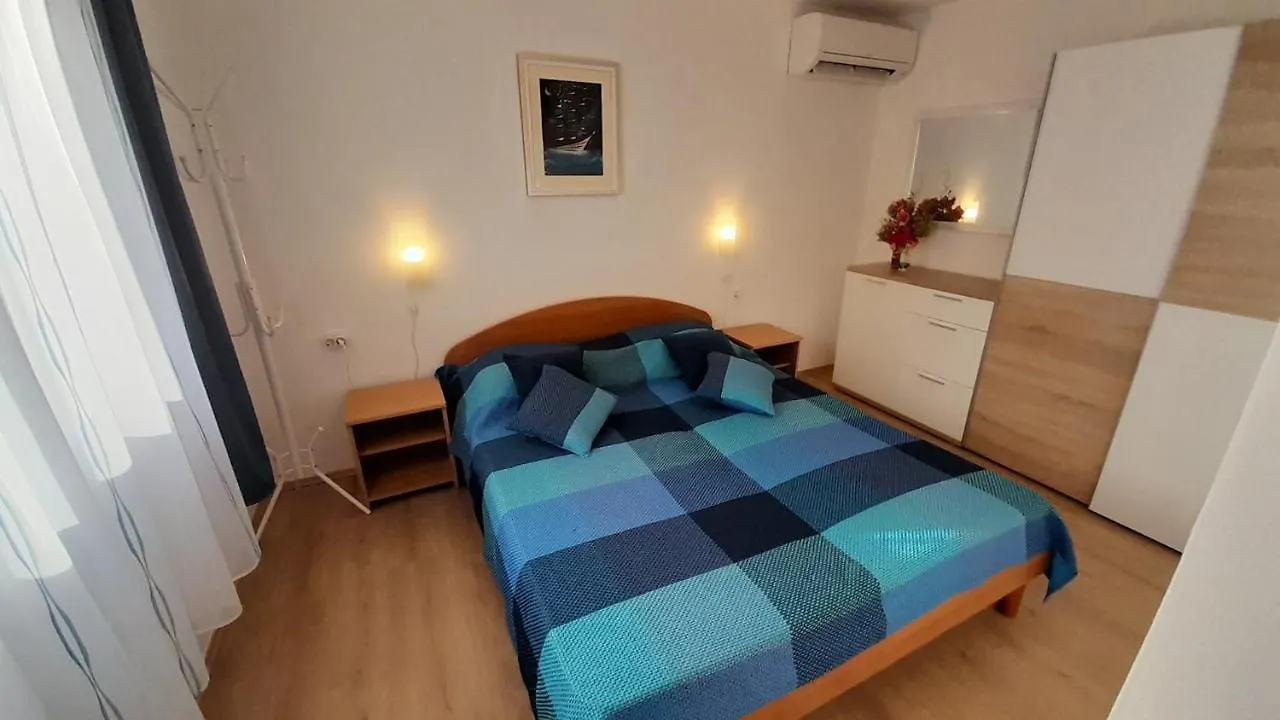 Guest house Apartments Darko Porat